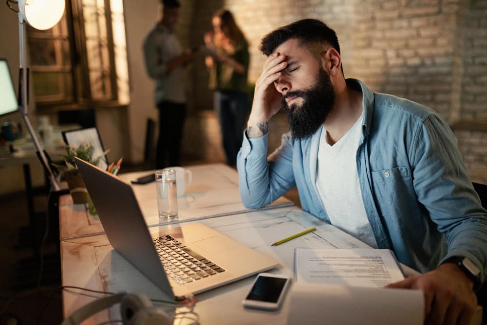 Real estate professional facing software hurdles